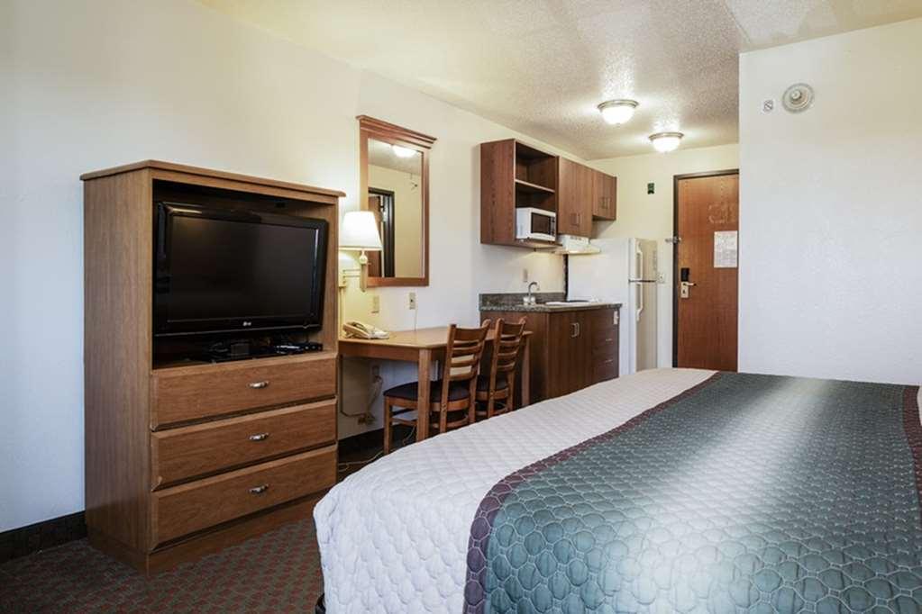 Welcome Suites-O'Fallon Room photo